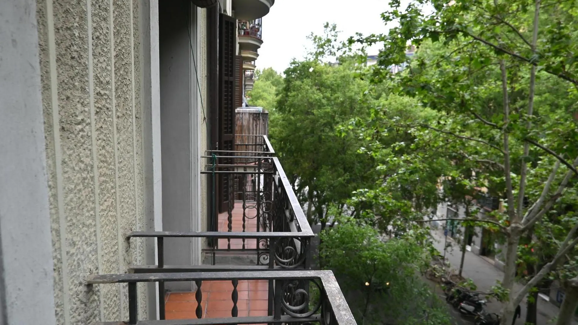 Homenfun Barcelona Sants Estacion إسبانيا